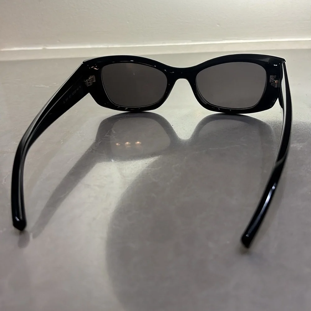 Saint Laurent Cat Eye Sunglasses - Picture 5 of 16